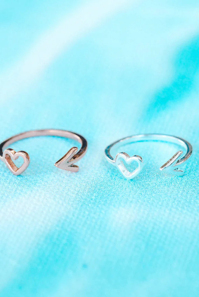 PV Heart & Arrow Toe Ring OS-Rings-Podos Boutique, a Women's Fashion Boutique Located in Calera, AL
