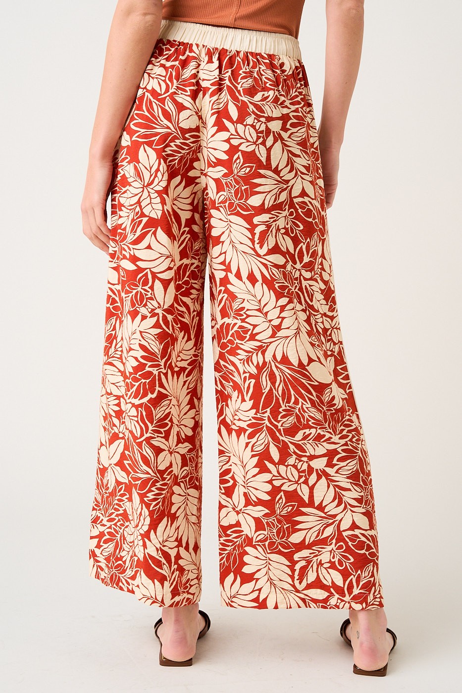Resort Living Way of Life Pants-Pants-Podos Boutique, a Women's Fashion Boutique Located in Calera, AL