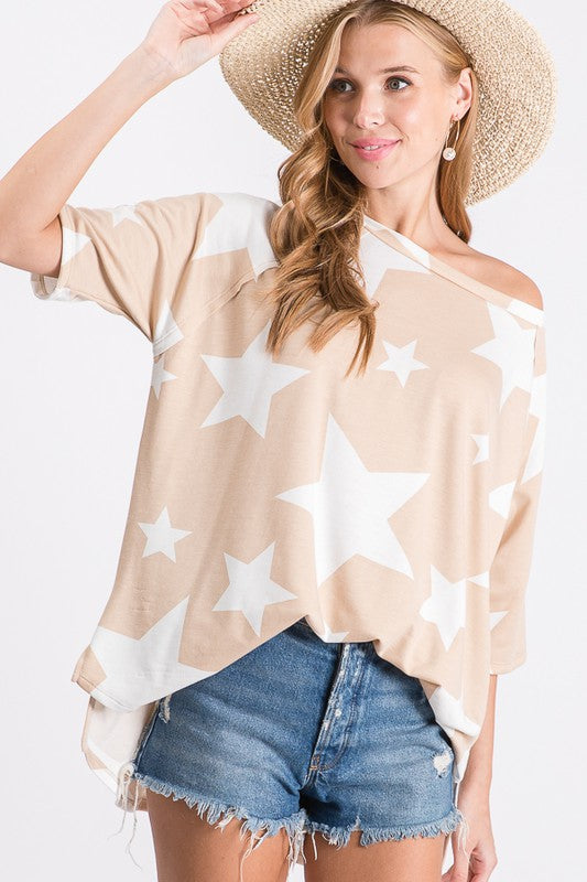 Star Print Loose Fit Top-Boutique Items. - Boutique Apparel - Ladies - All About the Basics - Lounge Wear-Podos Boutique, a Women's Fashion Boutique Located in Calera, AL