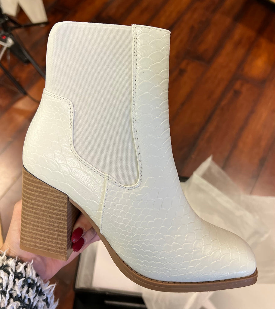 Cammy-10 Bootie-Boutique Items. - Happy Feet - Booties-Podos Boutique, a Women's Fashion Boutique Located in Calera, AL